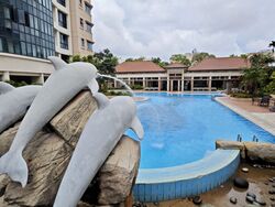Simsville (D14), Condominium #580233561